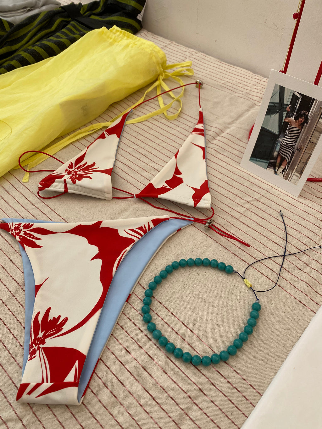 the string bikini bottom